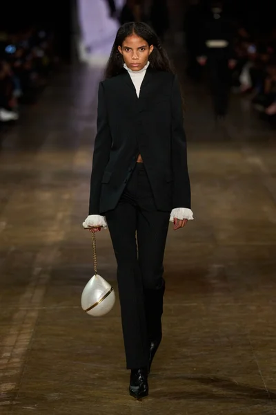 Look 6